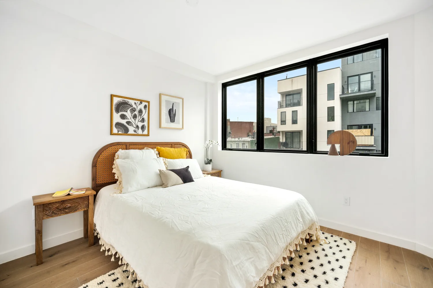 44 BOX STREET (3)