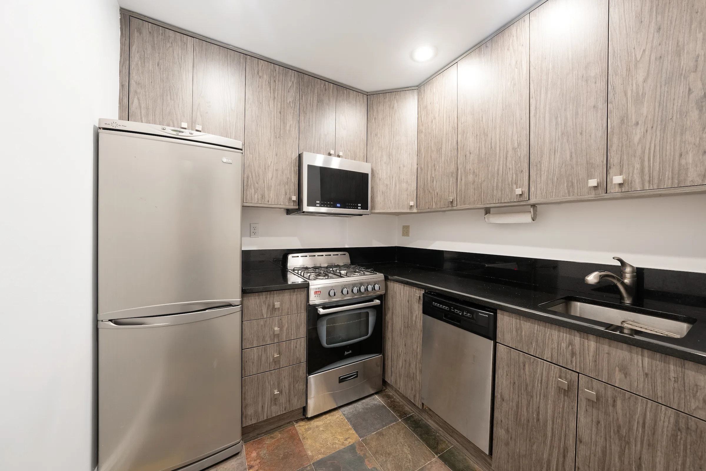 New York - NOVEMBER 14: Photos of 12 West 72nd St Apt 4GH for broker Carl Ekroth of Douglas Elliman on November 14, 2023 in New York, NY. (Scott Wintrow/Gamut Photos)